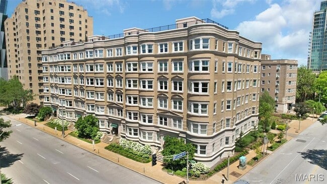 4 Kingshighway Blvd, Unit 4D in St. Louis, MO - Building Photo - Building Photo