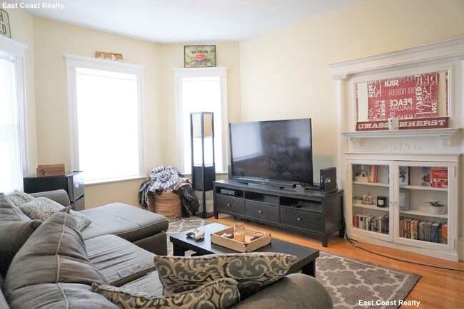 21 Roseclair St, Unit 3