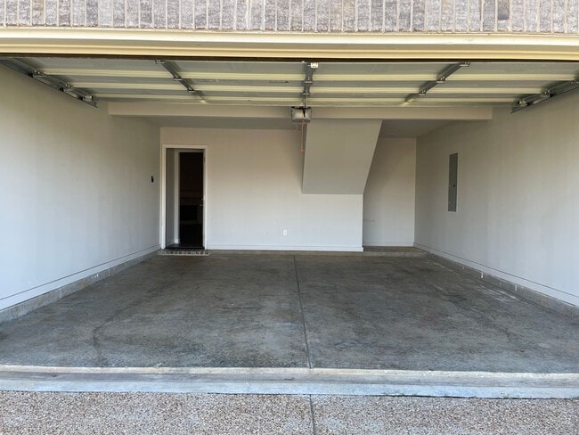 1220 Hogue Dr in Southaven, MS - Building Photo - Building Photo