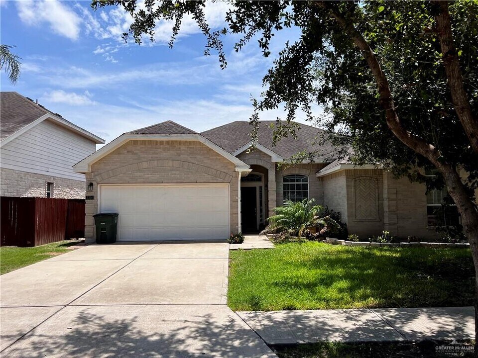 3304 San Rafael St in Mission, TX - Building Photo