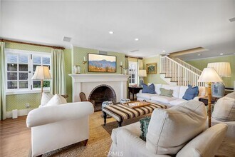 312 Ruby Ave in Newport Beach, CA - Building Photo - Building Photo