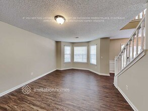 372 Othello Dr in Hampton, GA - Building Photo - Building Photo