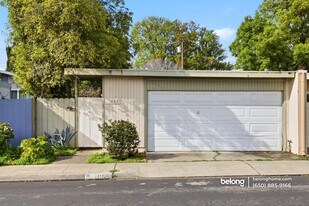 1855 Forest Ct in Milpitas, CA - Building Photo