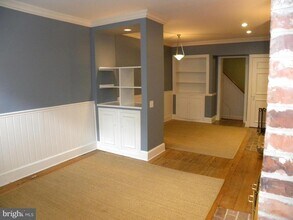 222 N Patrick St in Alexandria, VA - Building Photo - Building Photo