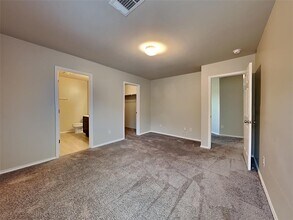 333 Foxtrot Ter in Newcastle, OK - Building Photo - Building Photo