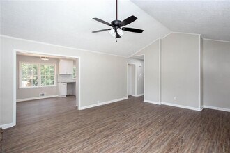 2099 Scott Rd in Canton, GA - Building Photo - Building Photo