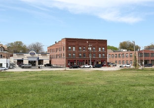 573-581 Bank St in New London, CT - Building Photo - Building Photo