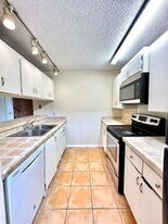 805 8th Way in West Palm Beach, FL - Building Photo