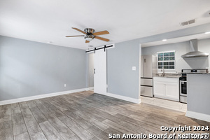 527 Fulton Ave in San Antonio, TX - Building Photo - Building Photo