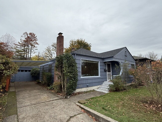 2375 Onyx St in Eugene, OR - Building Photo - Building Photo