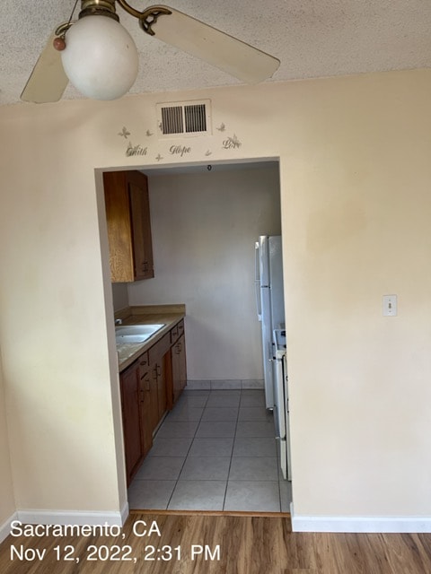 5966 Walerga Rd in Sacramento, CA - Building Photo - Building Photo