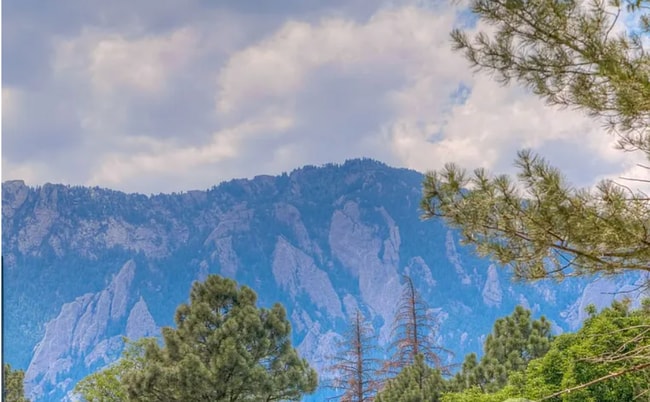 60 S Boulder Cir, Unit 6036 in Boulder, CO - Foto de edificio - Building Photo