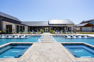 Lenox Park in Austin, TX - Building Photo