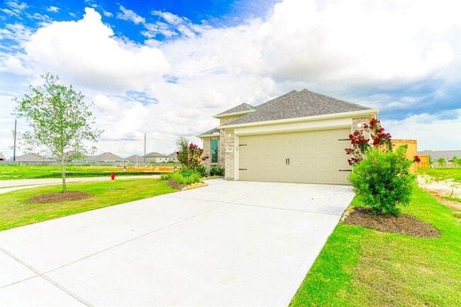 property at 2711 Sunrise Fld Ln