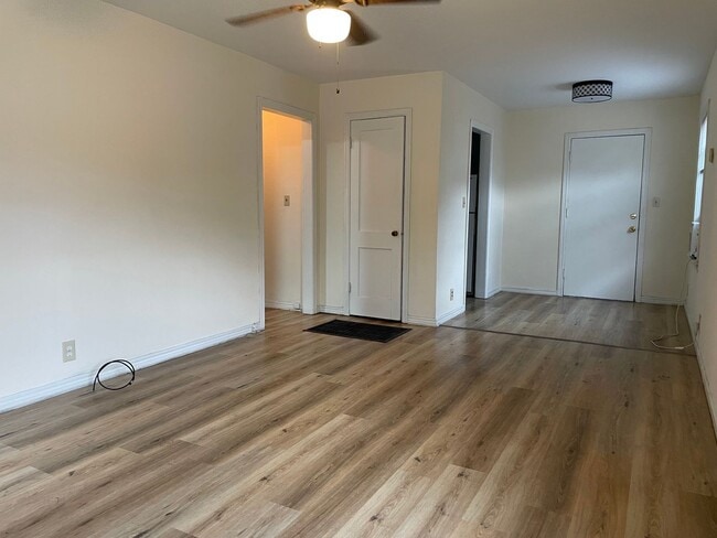 1910 Munnell W St in Wichita, KS - Building Photo - Building Photo