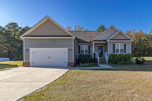 109 Hawk Pl in Goldsboro, NC - Building Photo