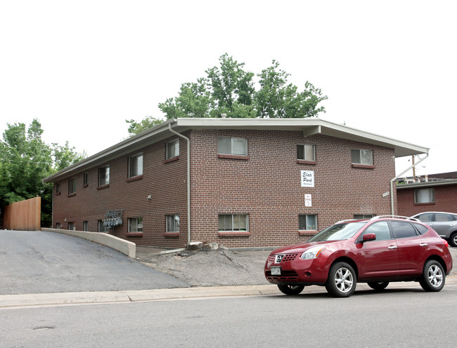 5570 S Elati St in Littleton, CO - Foto de edificio - Building Photo