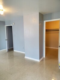 1718 McCulloh St, Unit 4 - 6