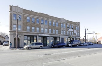 James Anderson Building Senior Apartments in Milwaukee, WI - Foto de edificio - Building Photo
