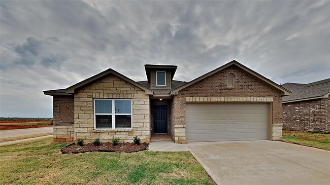 5326 Mac Rd in Tuttle, OK - Building Photo - Building Photo