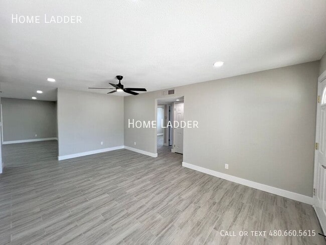 1534 W Comstock Dr in Chandler, AZ - Building Photo - Building Photo