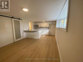 1173 Kingston Ave in Ottawa, ON - Building Photo - Building Photo