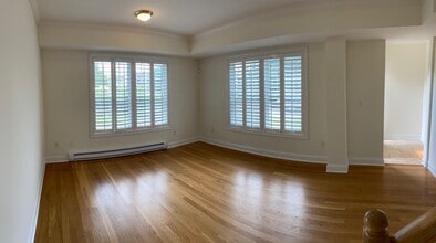 2023 Summer St, Unit 1 in Stamford, CT - Building Photo - Building Photo