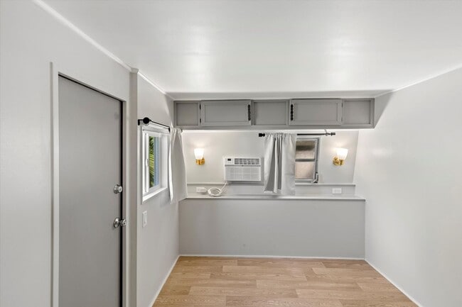 34 Dondi Rd in Key West, FL - Building Photo - Building Photo