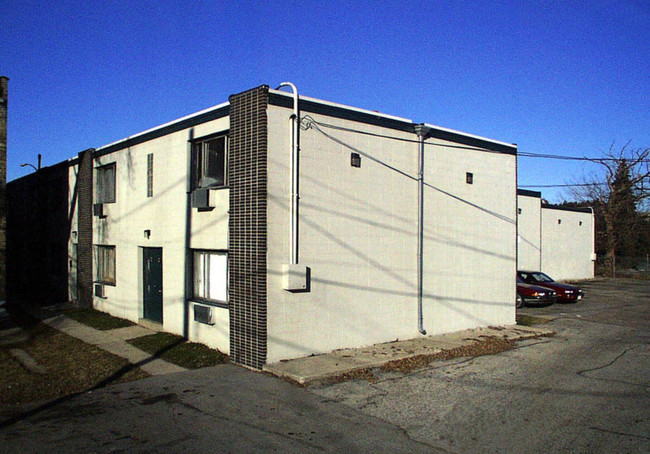 1809-1817 Douglas Ave in Racine, WI - Building Photo - Other