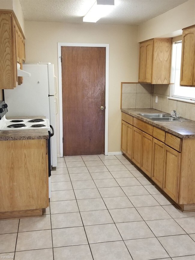 950 Live Oak Cir in Harlingen, TX - Building Photo - Building Photo