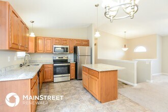 3440 Rockwood Forest Ct in Arnold, MO - Foto de edificio - Building Photo