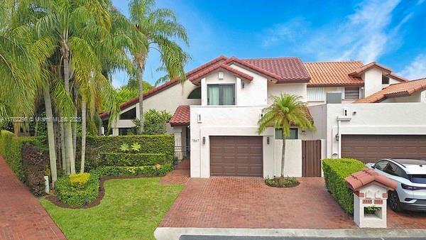 property at 7867 SW 89th Ln