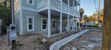 Village on the Bluff in Thunderbolt, GA - Building Photo - Building Photo