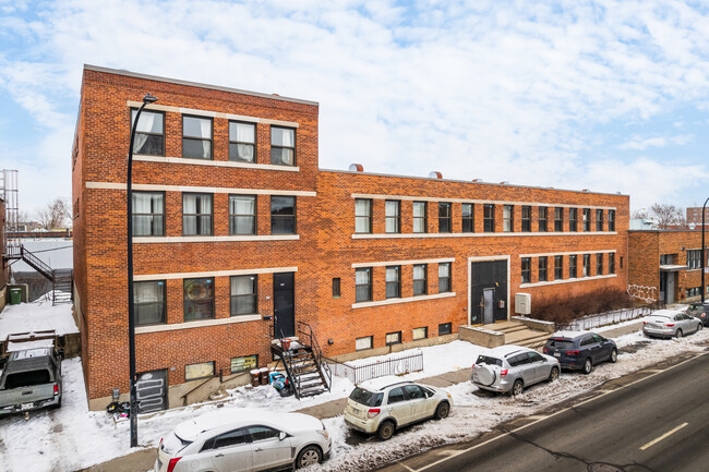 4217 D'iberville Rue