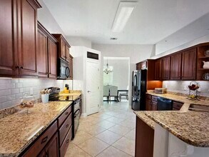 9722 Misty Meadow Ln in Navarre, FL - Building Photo - Building Photo