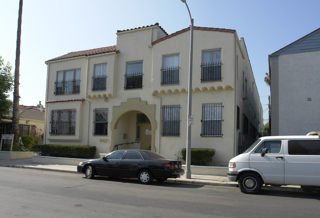 Hollywood Gardens in Los Angeles, CA - Building Photo