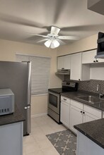 100 Pierson Miller Dr in Pompton Lakes, NJ - Building Photo - Building Photo