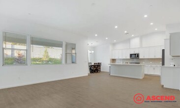 14202 Barbon Beck Ave in Bakersfield, CA - Building Photo - Building Photo