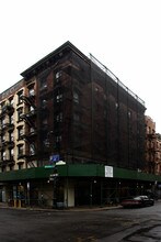 Lower East Side Tenement Museum in New York, NY - Foto de edificio - Building Photo