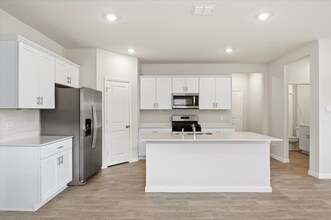 120 Raymondville Path in San Marcos, TX - Building Photo - Building Photo