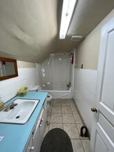 149 Burgar St in Welland, ON - Building Photo - Building Photo