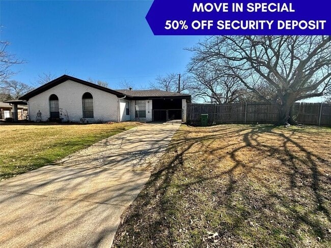 property at 800 Irwin Dr