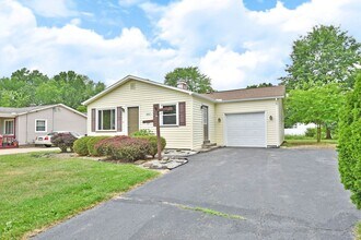 8167 Anderson Ave NE in Warren, OH - Building Photo - Building Photo