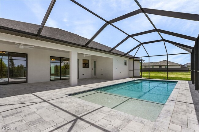 2510 SW 17th Ave in Cape Coral, FL - Building Photo - Building Photo