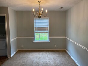 990 Tom Hailey Blvd in La Vergne, TN - Building Photo - Building Photo