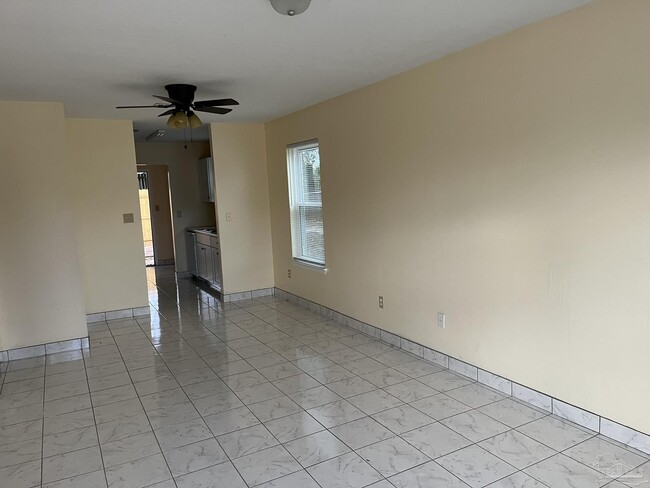 3222 Redwood Ln in Gulf Breeze, FL - Building Photo - Building Photo