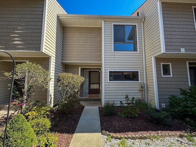 property at 52 Currier Way