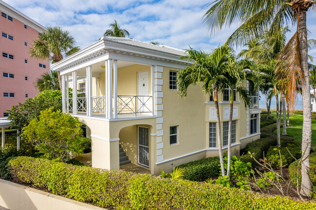 The Billows in Naples, FL - Building Photo - Building Photo