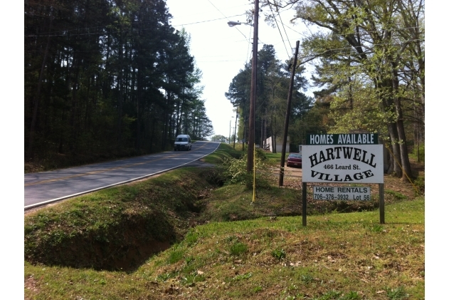 466 N Leard St in Hartwell, GA - Foto de edificio