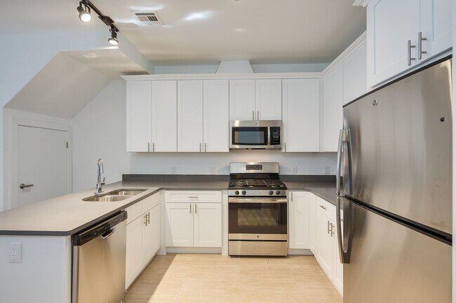 170 Lafayette St in Jersey City, NJ - Building Photo - Building Photo